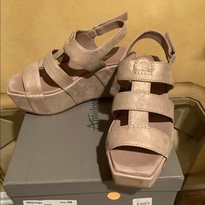 Wedge summer sandals_ New Never worn